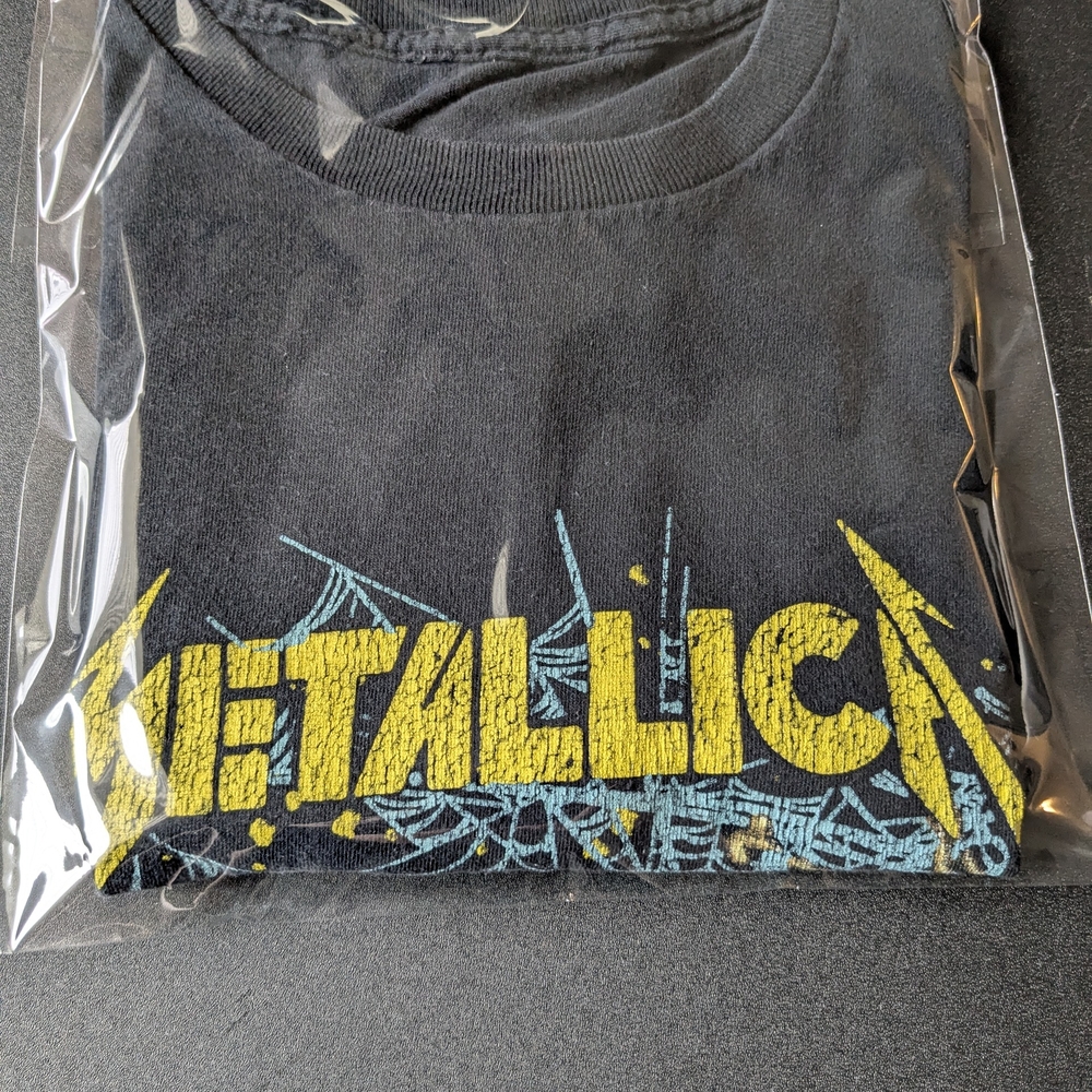 Metallica Crew Neck Short Sleeve Black Graphic Tee with Spider Design Mens M - Picture 5 of 6
